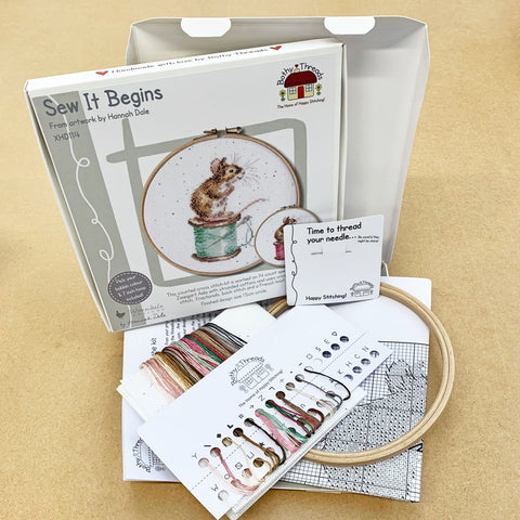 Bothy Threads - Wrendale - Cross Stitch Kit - Sew It Begins - Mouse and Bobbin