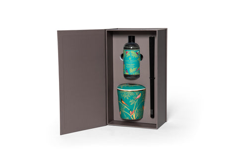 NEW - Sara Miller - Chelsea - Reed Diffuser - Mandarin, Tuberose & Wild Musk