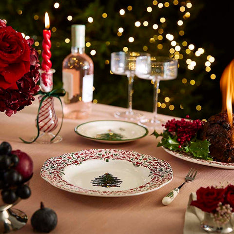 NEW - Spode - Christmas Tree Yuletide - Scalloped Dresser Plate - 27cm - Tree & Yuletide Border