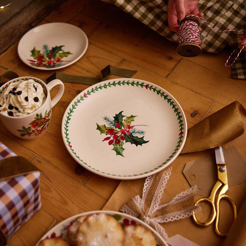 NEW - Portmeirion - Botanic Garden - Christmas - Salad Plate - Holly & Border
