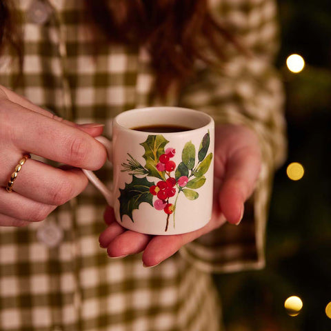NEW - Portmeirion - Botanic Garden - Christmas - Set of 2 Espresso Cups - Holly
