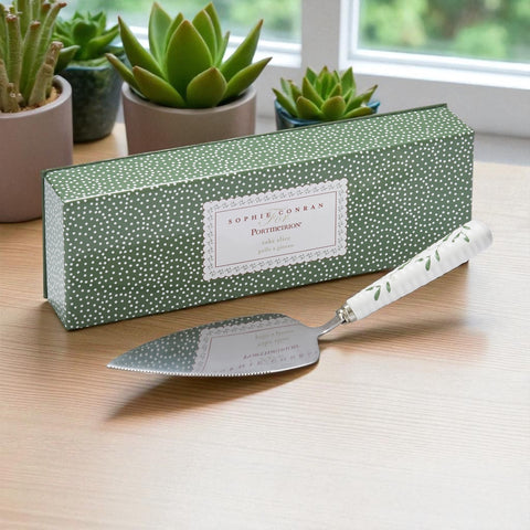 Sophie Conran Mistletoe Cake Slice