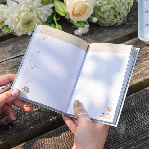 NEW - Wrendale - Flexi Diary Planner - 2026