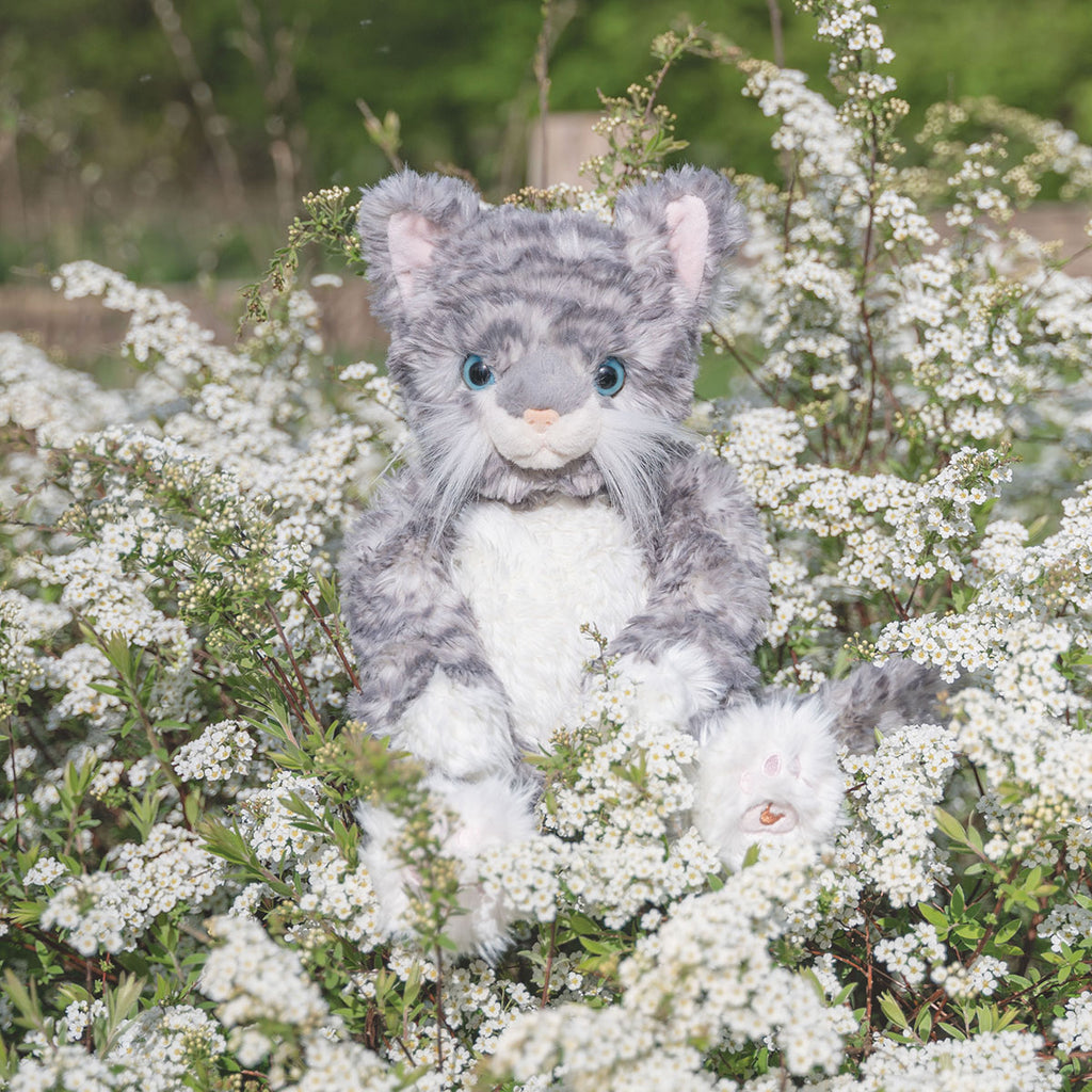 Wrendale - Plush Character Collection - Esmerelda Cat