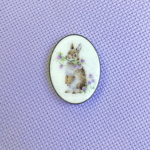 Bothy Threads - Wrendale - Needle Minder - Head Clover Heels Rabbit