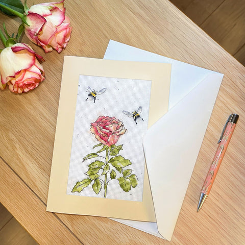 NEW - Bothy Threads - Wrendale - Greeting Card Cross Stitch Kit - Bee Mine Forever