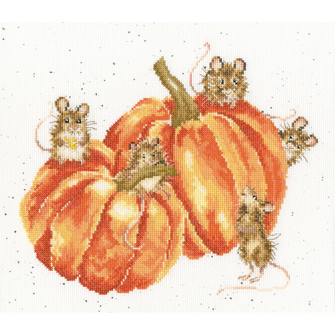 Bothy Threads - Wrendale - Cross Stitch Kit - Pumpkin, Spice And All Things Mice - Mice & Pumpkins
