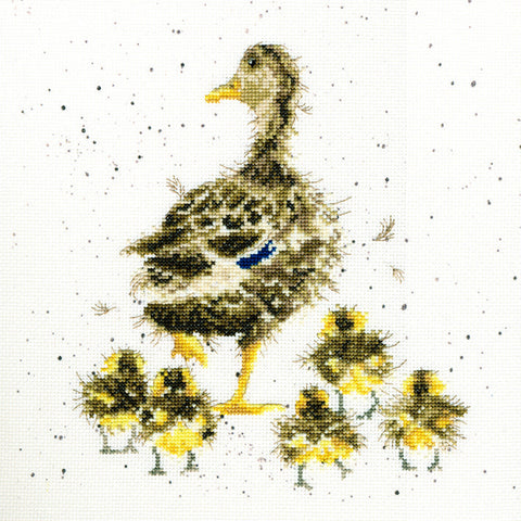 Bothy Threads - Wrendale - Cross Stitch Kit - Lovely Mum - Ducklings